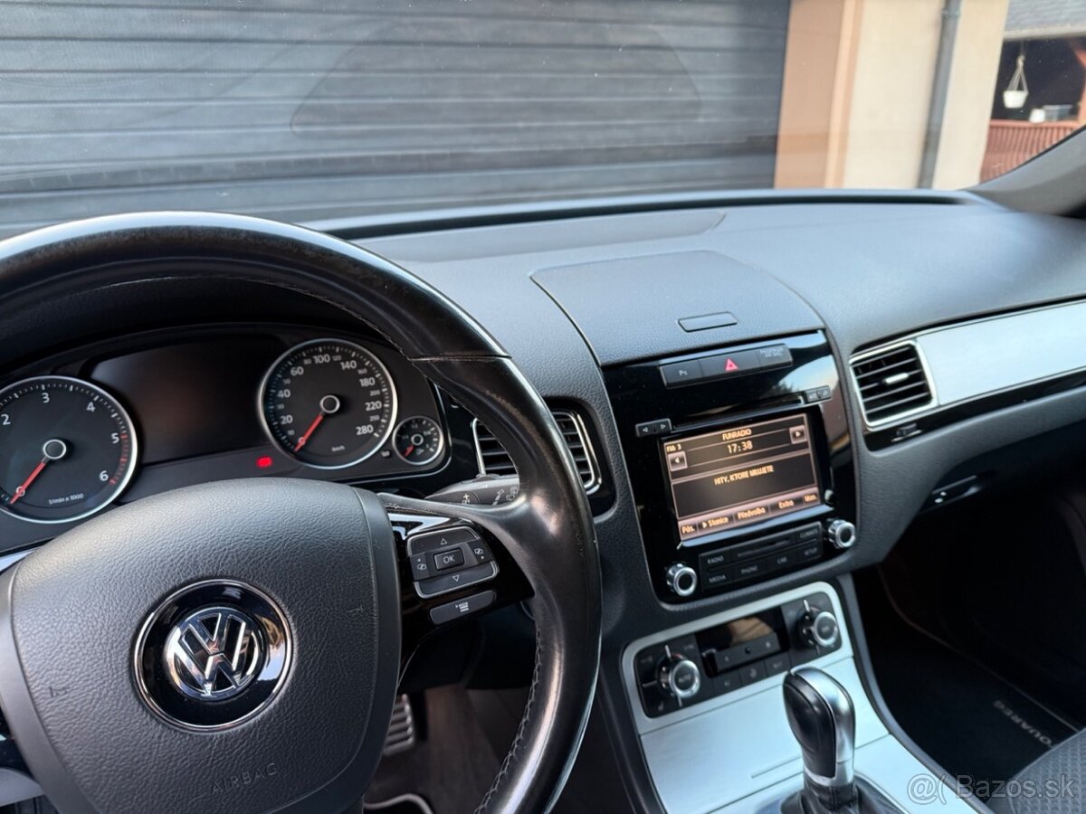 Volkswagen Touareg 3.0TDI 180kW - 10