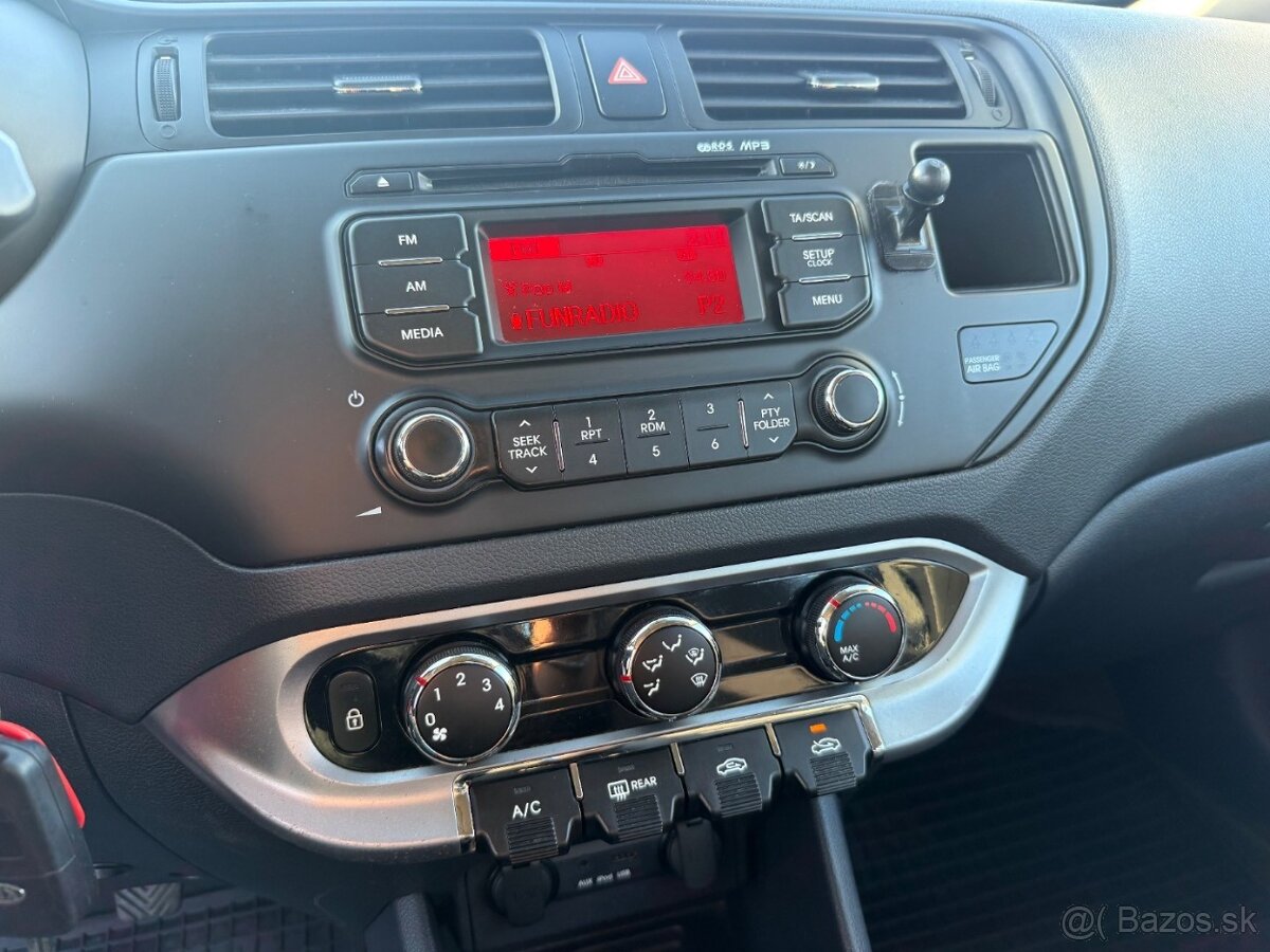 Kia Rio 1.2 D-CVVT LX - 10