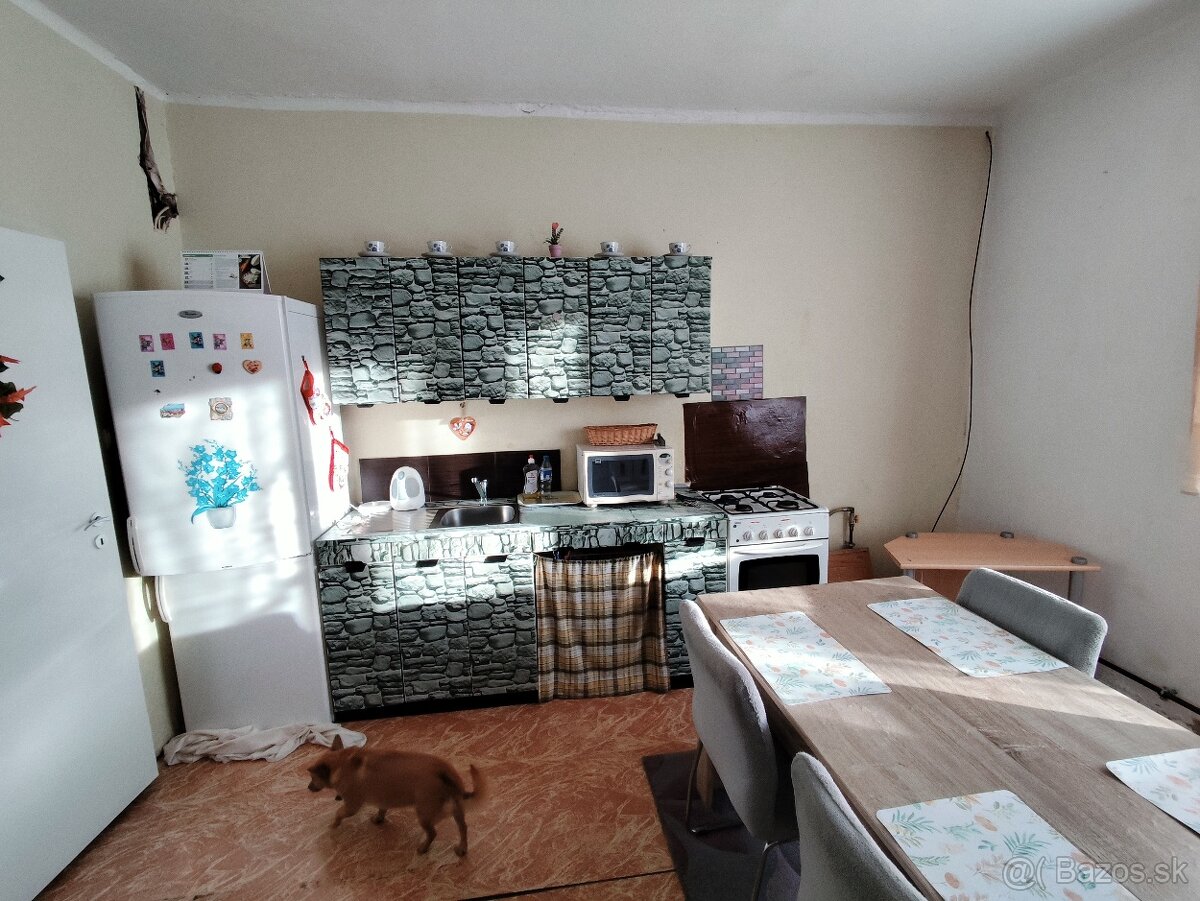 Predám rodinný dom - 10