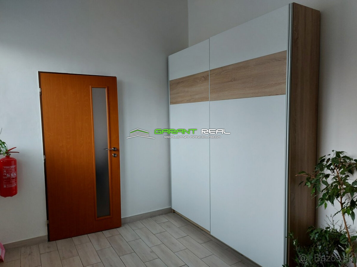 Predaj rodinný dom,145 m2, s garážou a 2 hospodárskymi budov - 10