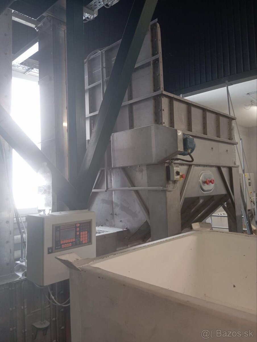 Priemyselný baliaci stroj na predaj - 10