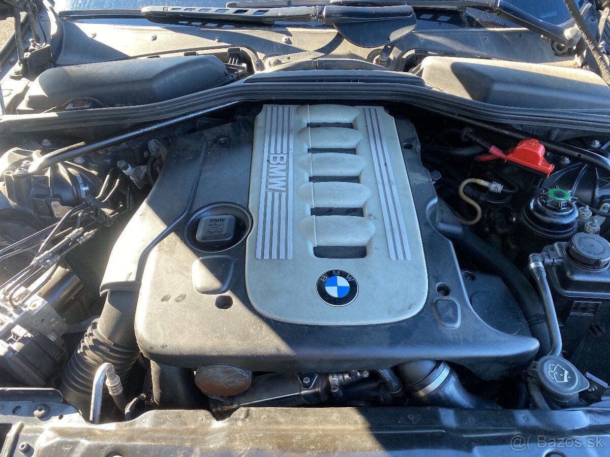 ROZPREDÁM BMW E61 530xDrive 173kw ///M - 10
