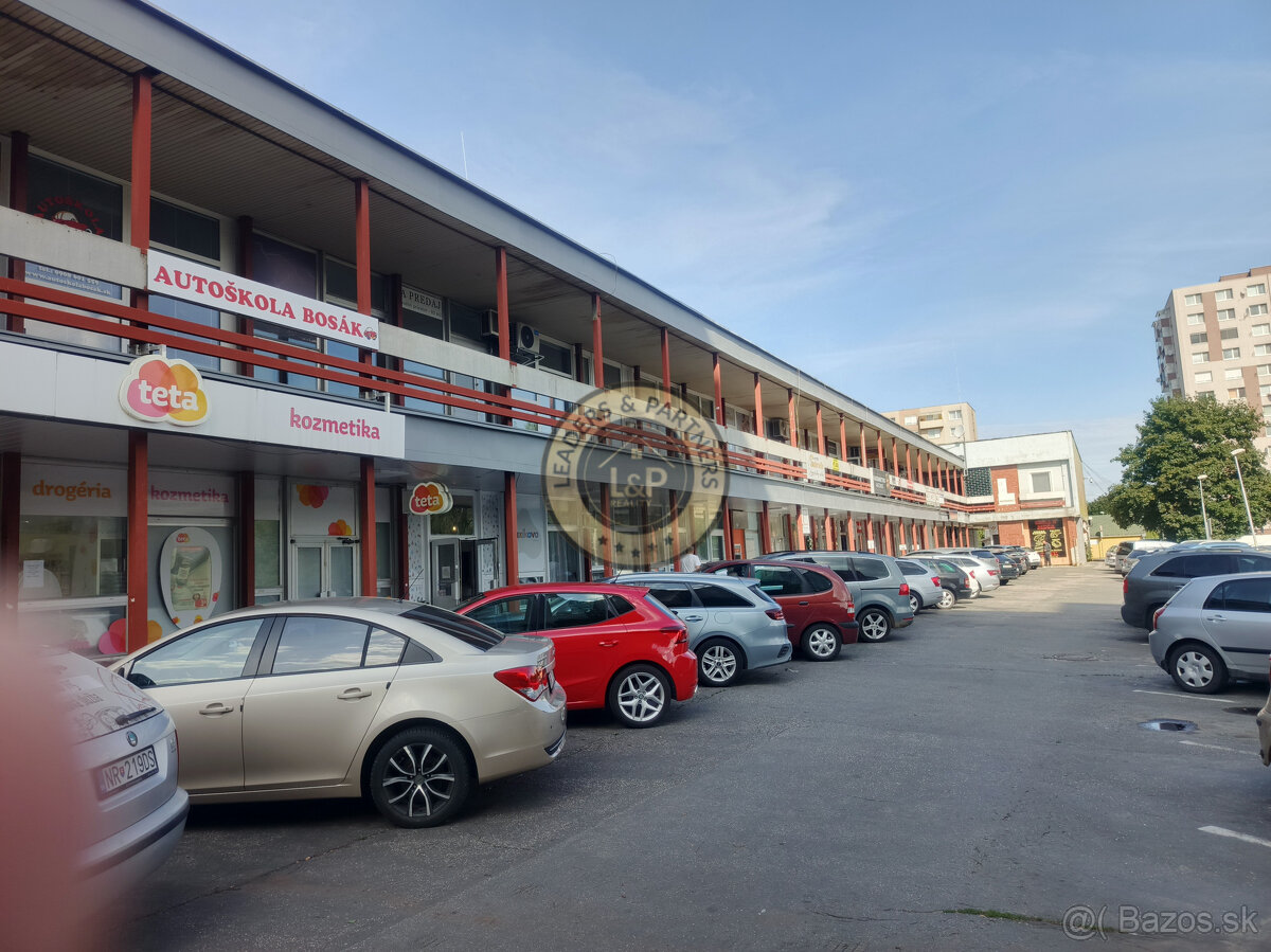 Na predaj obchodno - kancelársky priestor Nitra -Sandokan ča - 10