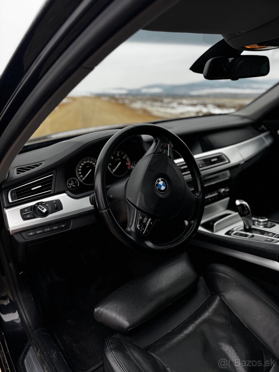 BMW 730d F01 - 10