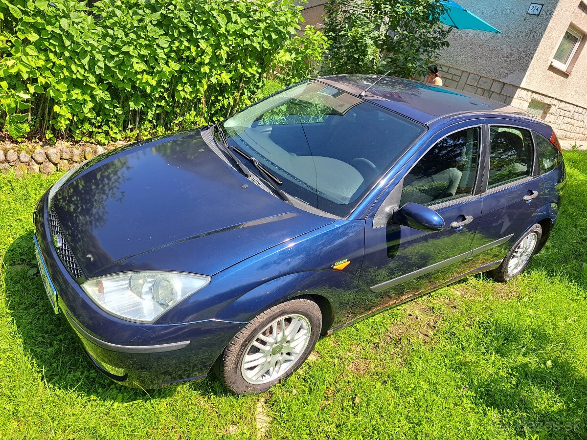Ford Focus 2003 1,4i - 10