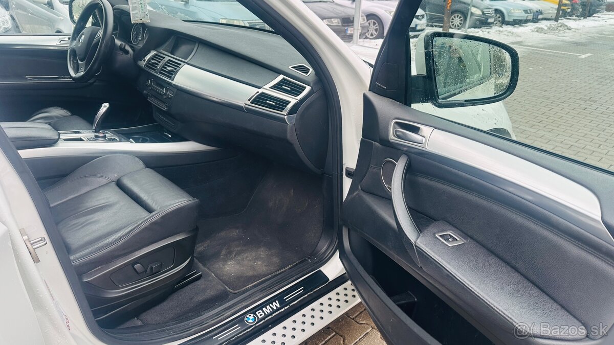 BMW X5 XDrive40d - 10
