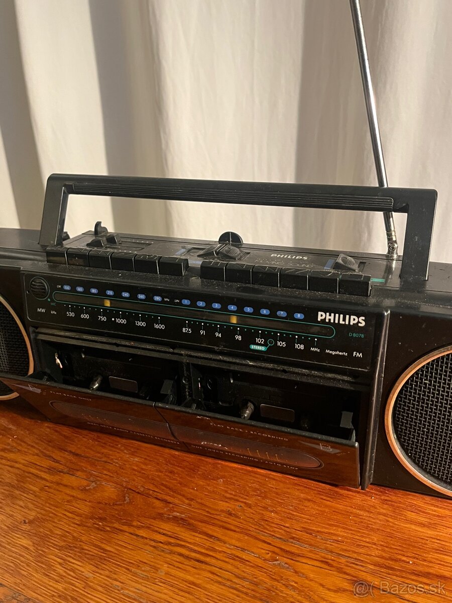 Rádiomagnetofón Philips - 10