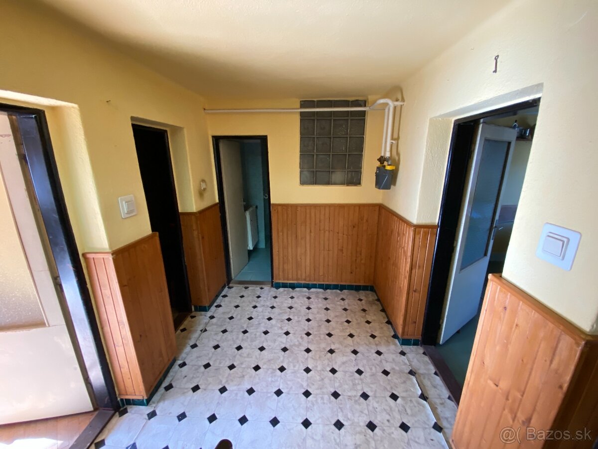 Päťizbový rodinný dom v meste Lučenec časť Ľ. Podjavorinskej - 10