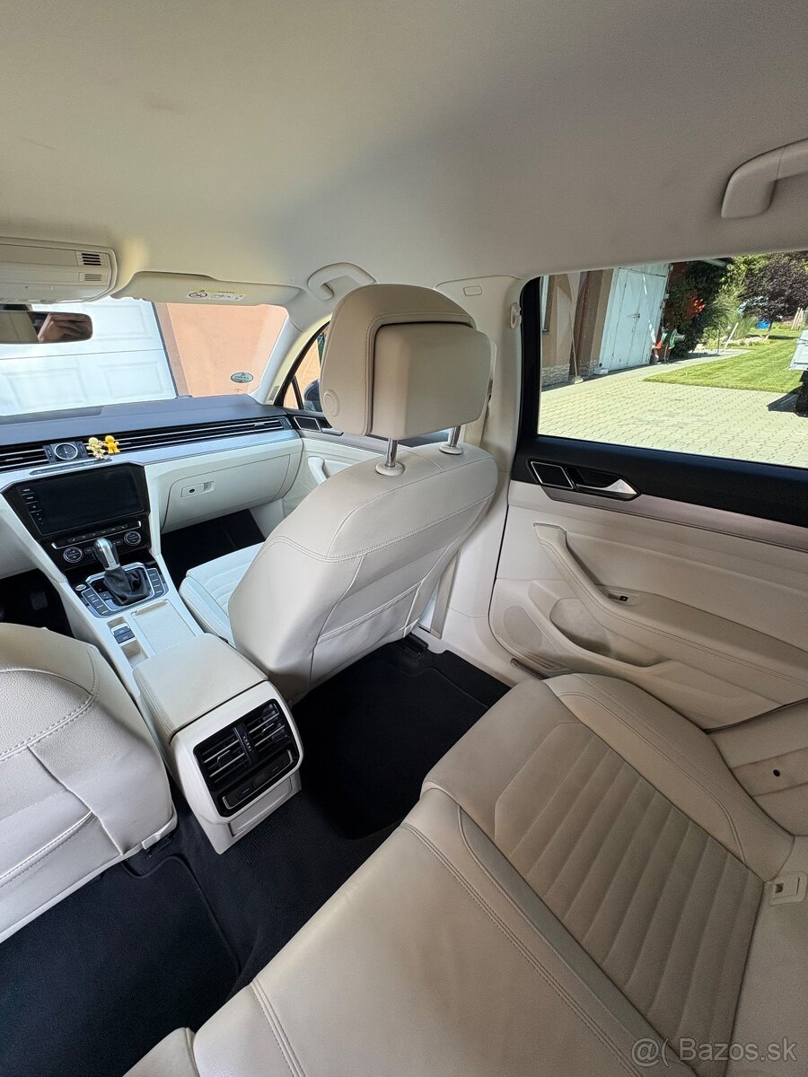 Volkswagen Passat variant 2.0 2018 - 10