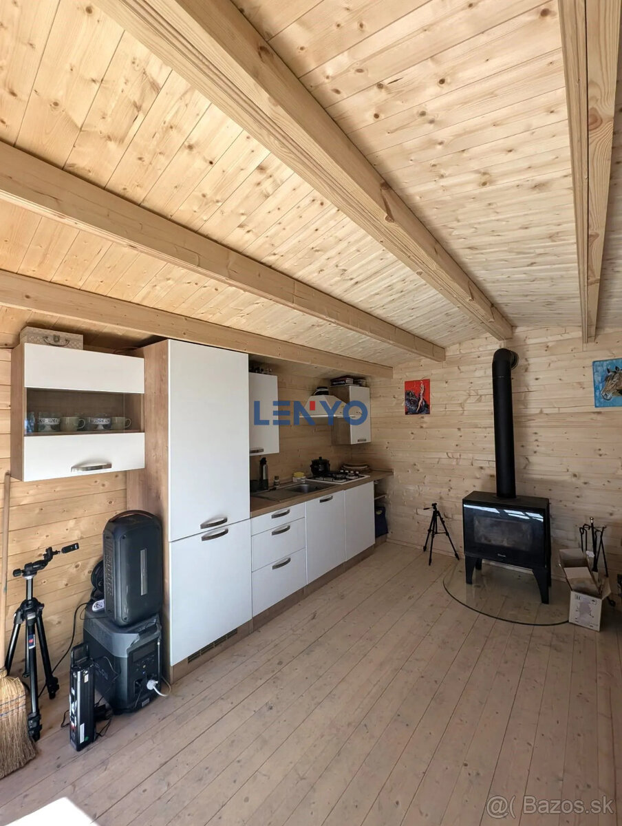 Chata / Chalupa Kráľová nad Váhom - 10