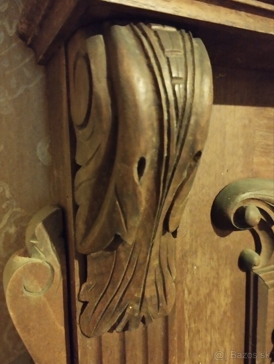 Predám starožitný nábytok - 10