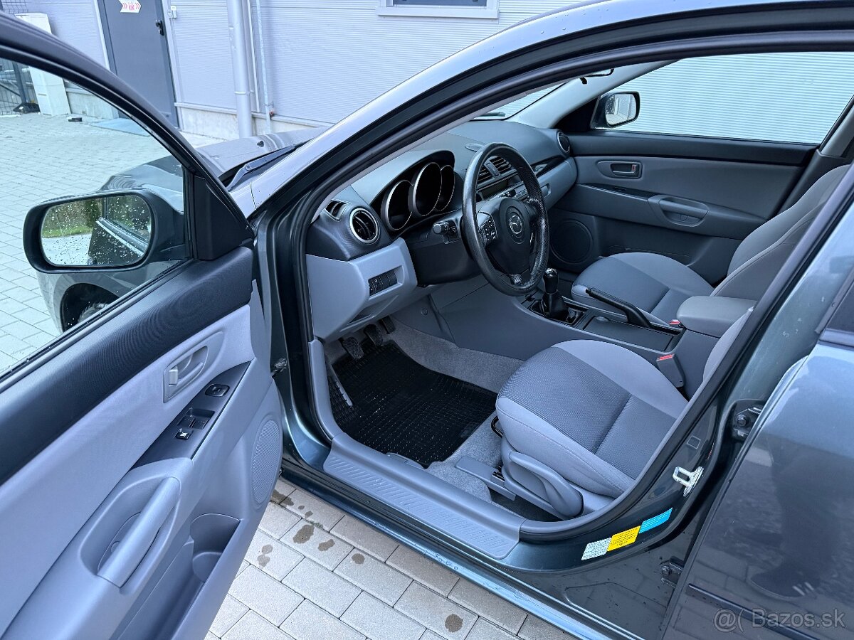 Mazda 3 Benzin - 10