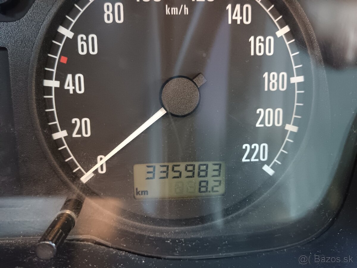 Predám Škodu Octavia 1,9 TDI - 10