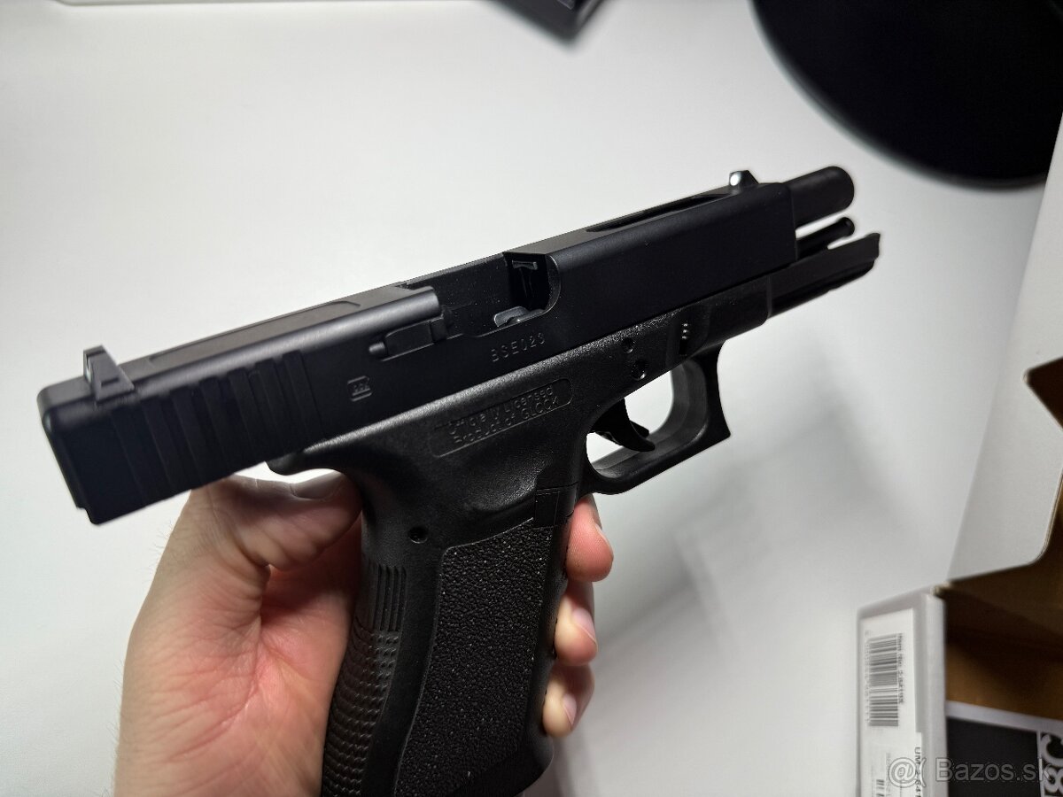 Glock 18C GBB - Green Gas - 10