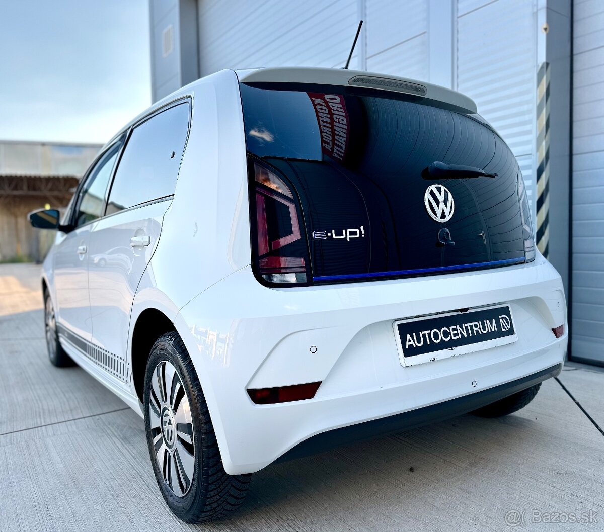 Volkswagen e-UP 60 kW 2017 - 10