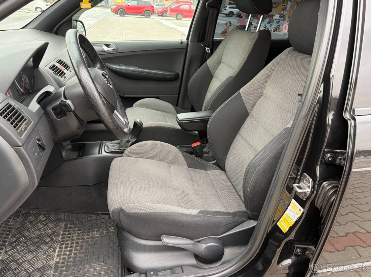 Škoda Fabia 1.9 TDi 96kw RS serviska - 10