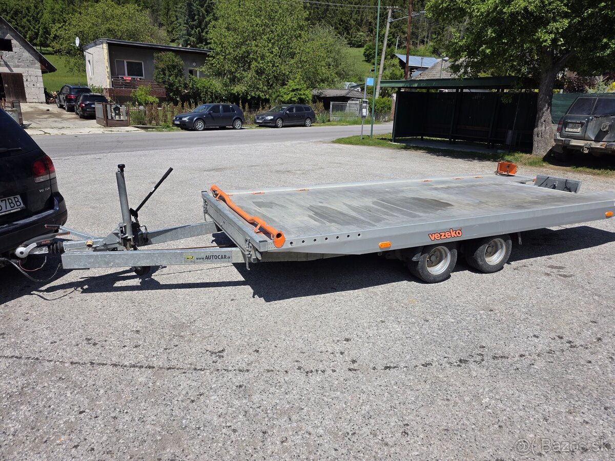 Autoprepravnik Vezeko - 10