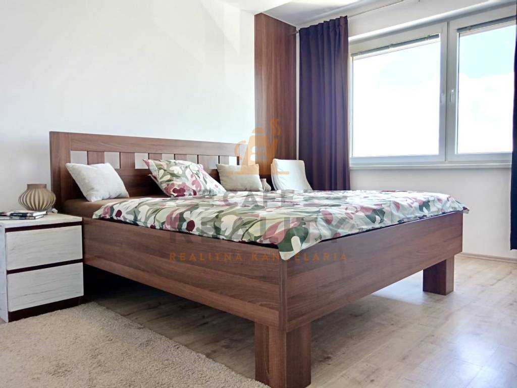 Na prenájom 2 izbový byt, Hrubá Borša, ul. Pri Akadémii, okr - 10