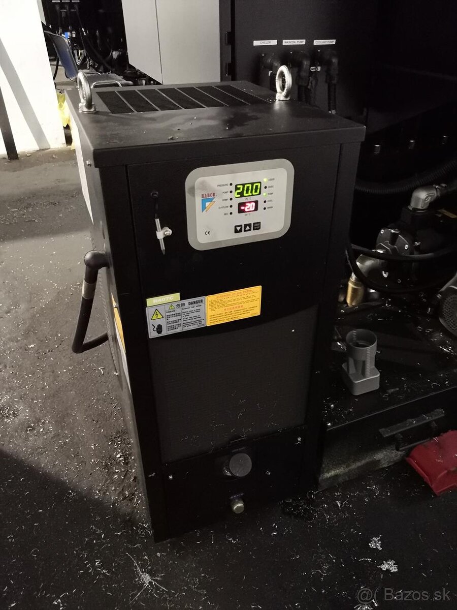 Obráběcí centrum (vertikální) HURCO VMX 30i (8282) - 10