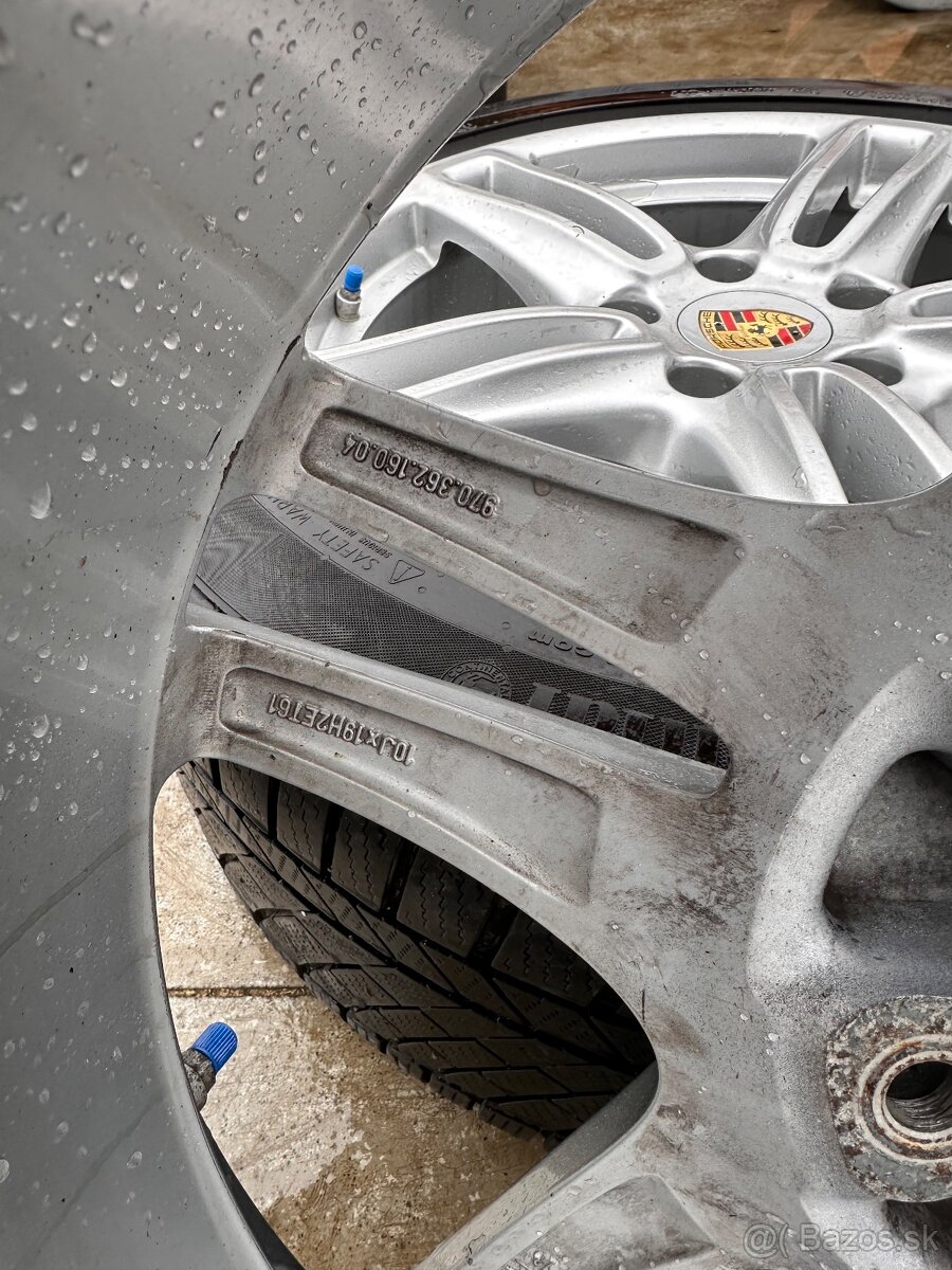 PORSCHE KOLESA 255/45R19 ,285/40R19 - 10