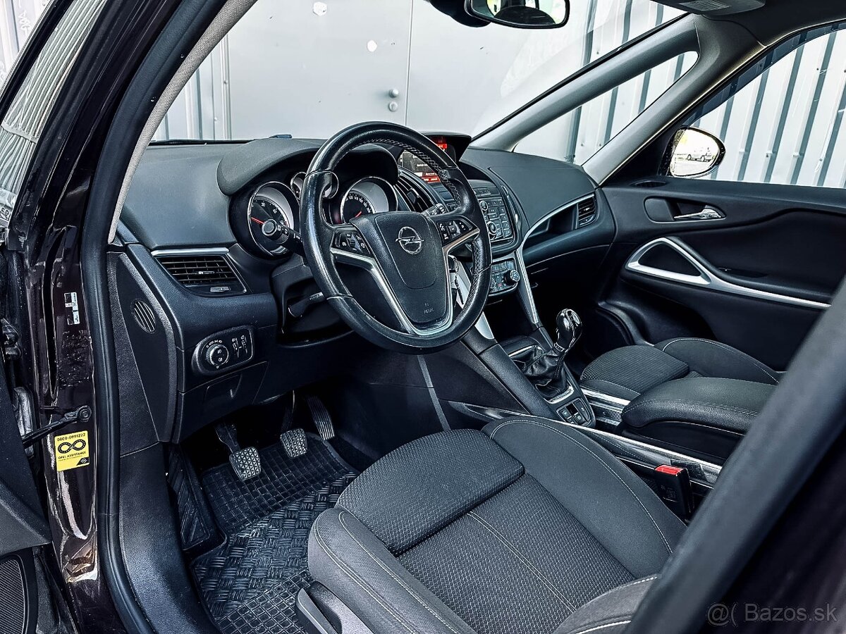 Opel Zafira Tourer 1.6 CDTI 136k Start/Stop Smile - 10