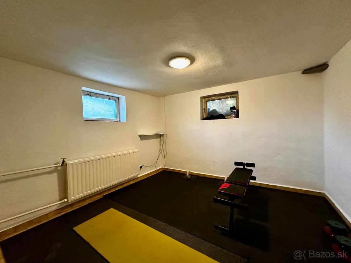 NOVÁ CENA KOŠICE - KRÁSNA - VÝBORNÁ LOKALITA - DVOJGENERAČN - 10