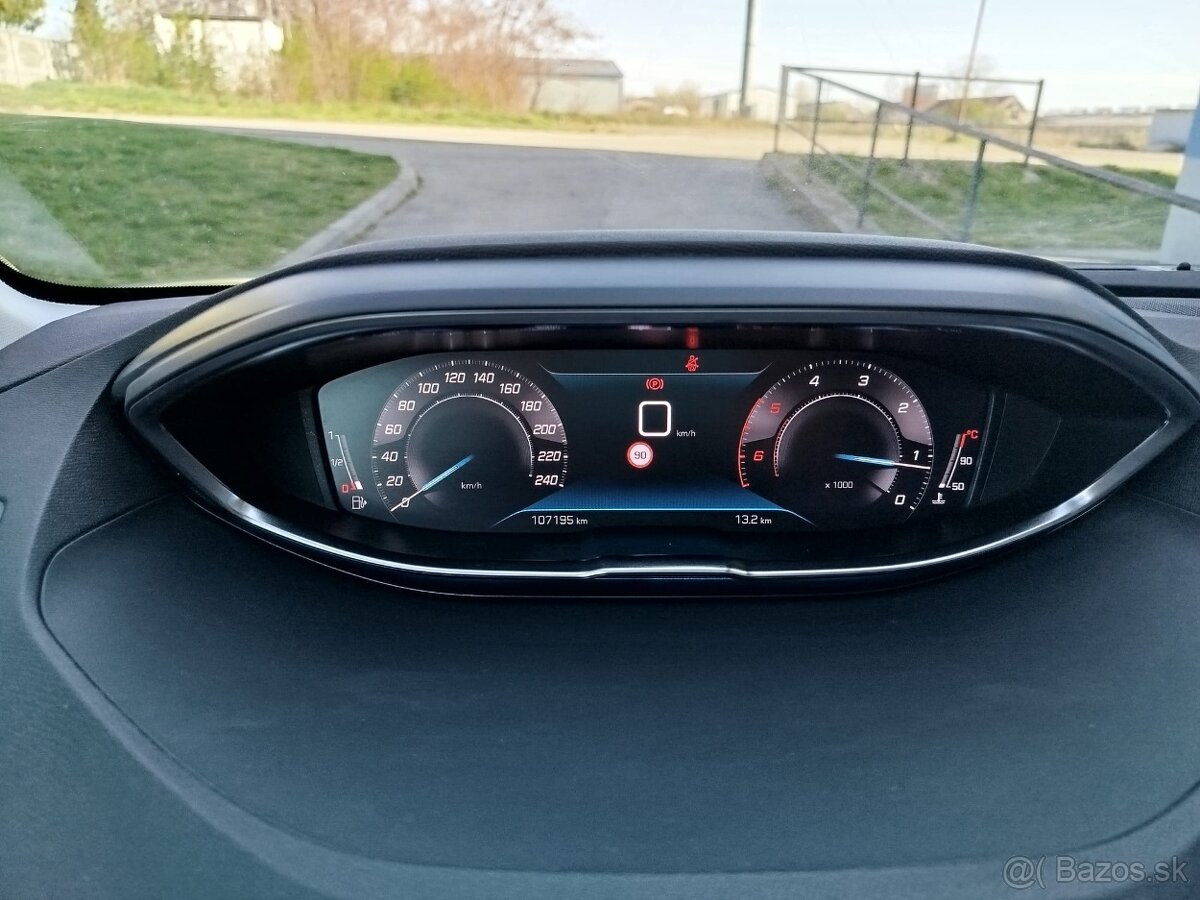 Peugeot 3008 1,5 Blue Hdi - 10