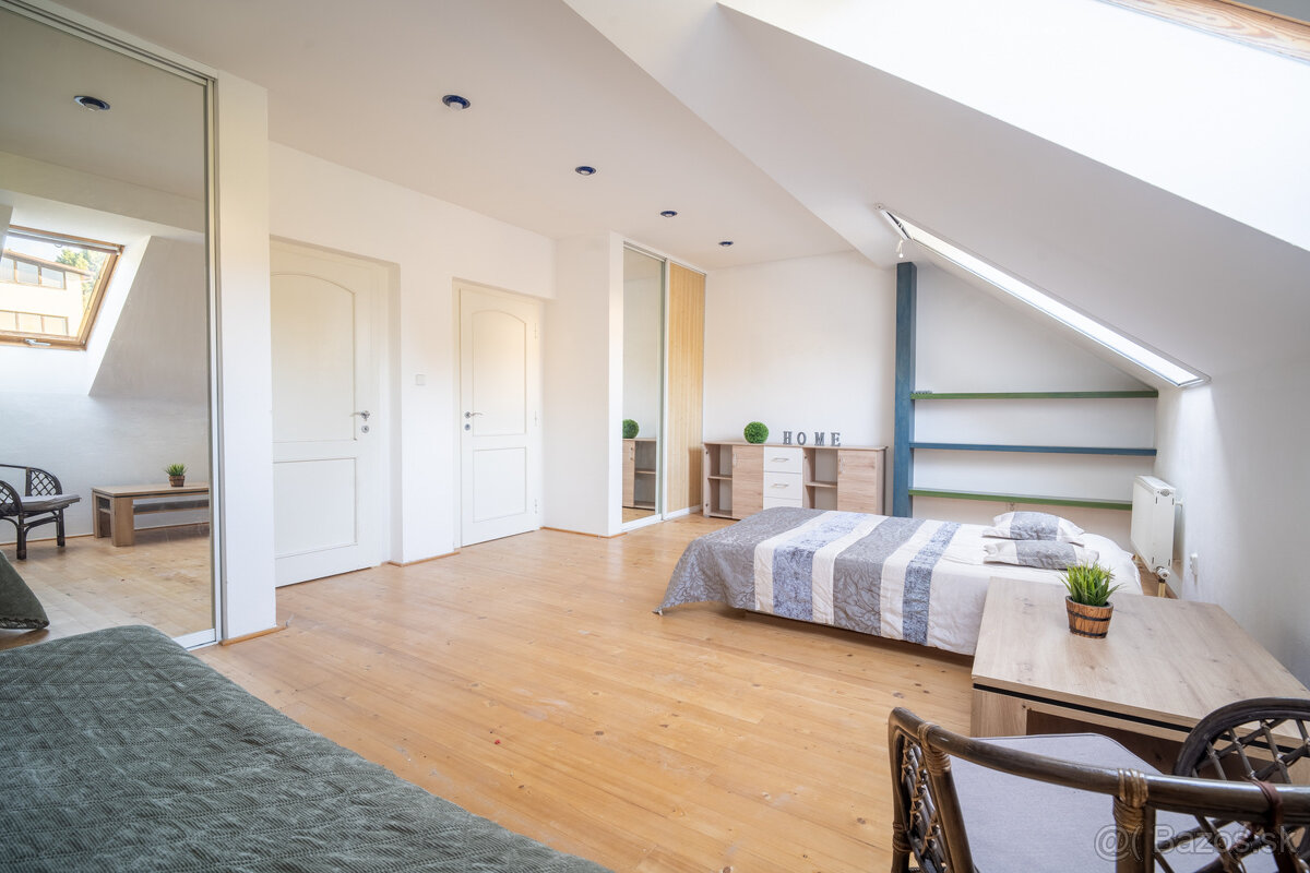 Na prenájom rodinný dom v Nitre - časť Zobor - 10