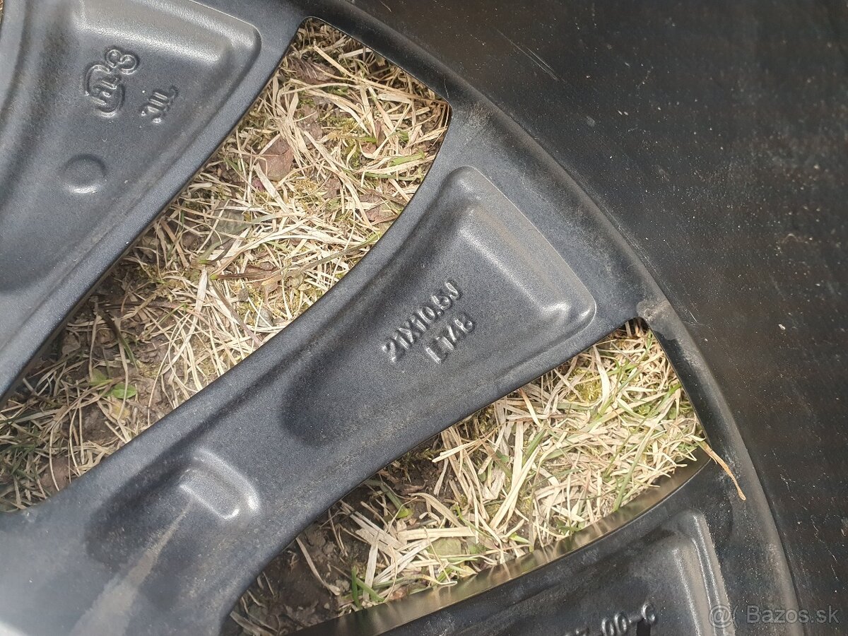 R 21" Performance "Uberturbine" Tesla letne - 10