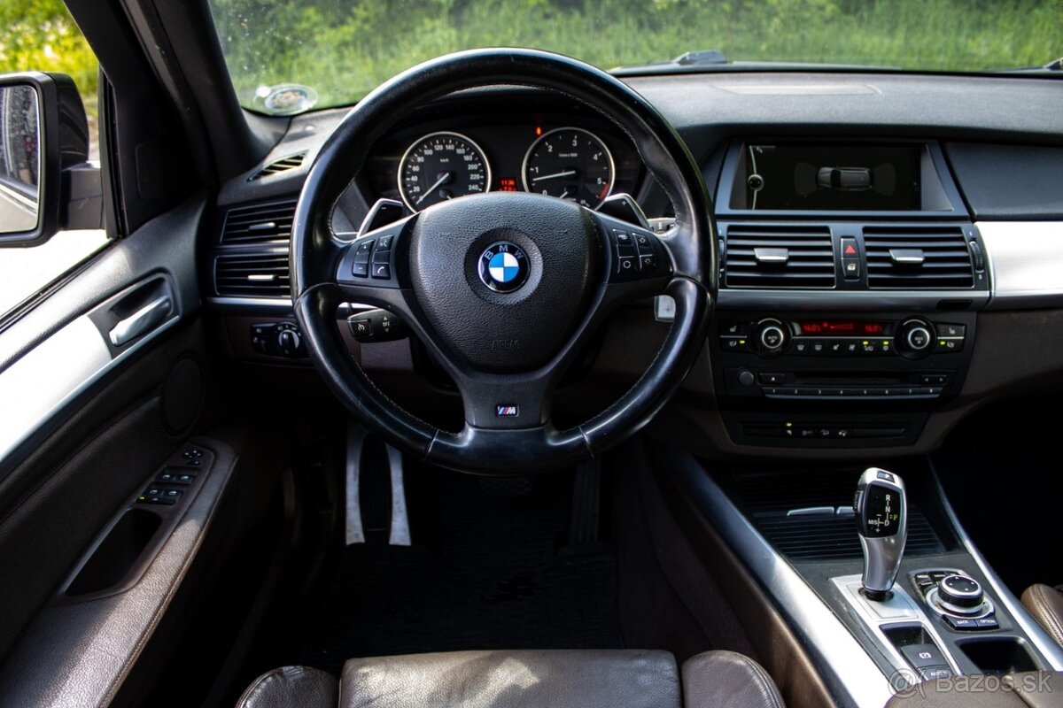 BMW X5 xDrive30d TOP STAV - 10