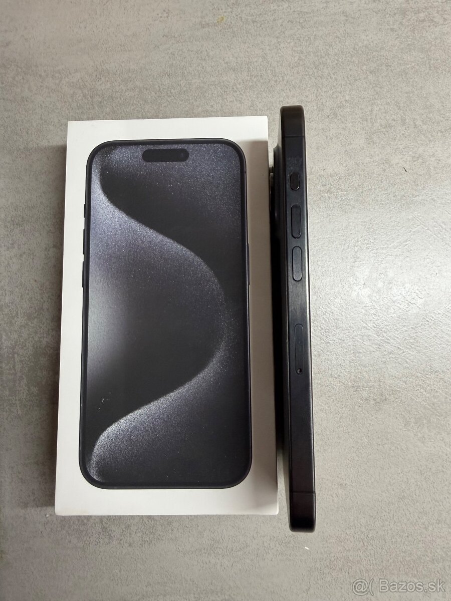 iPhone 15 pro, black titanium, 128GB - 10