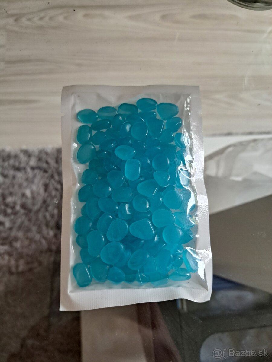 Vybavenie do akvária - 10