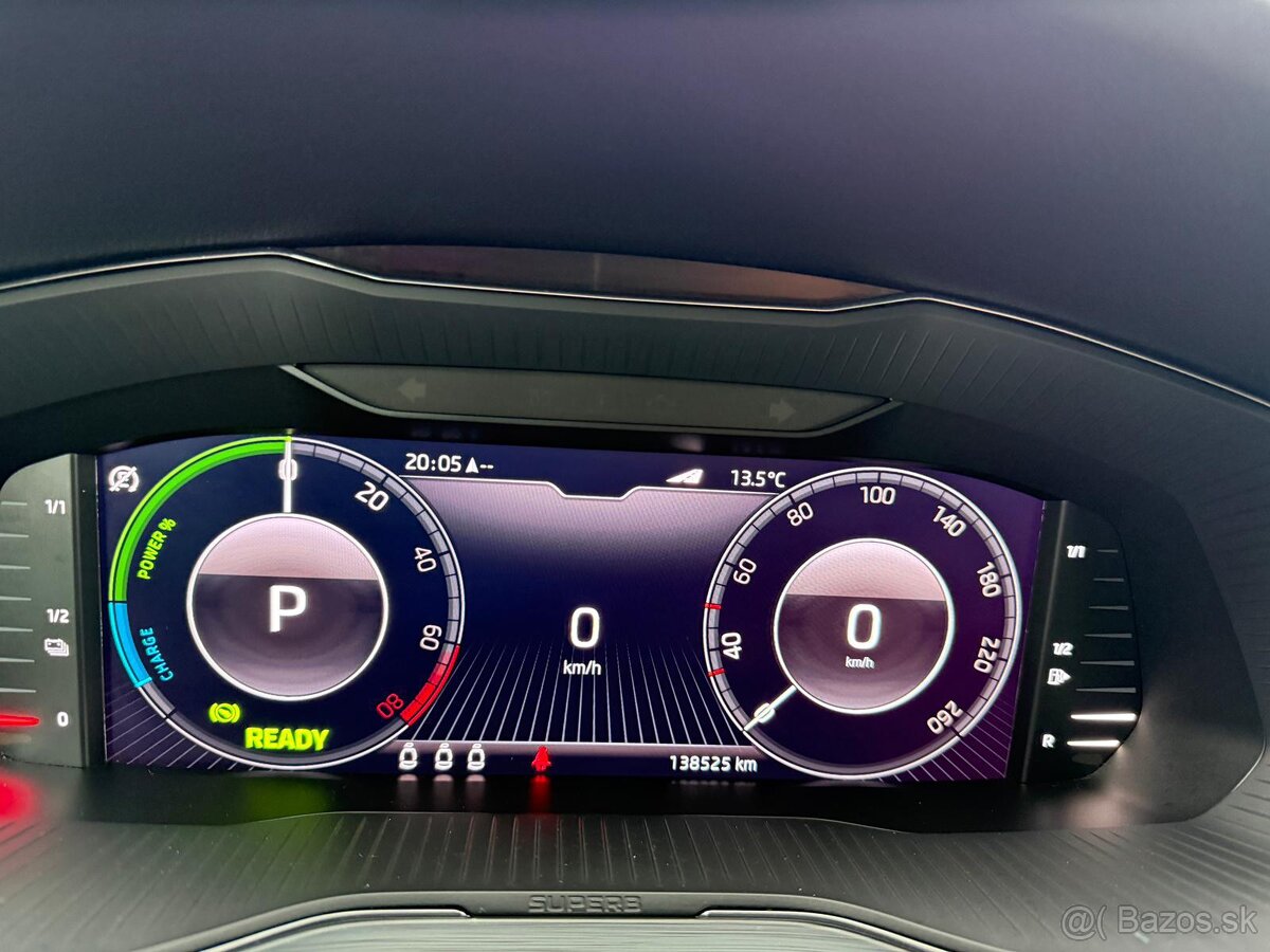 Škoda Superb Combi 1.4 TSI PHEV DSG - 10