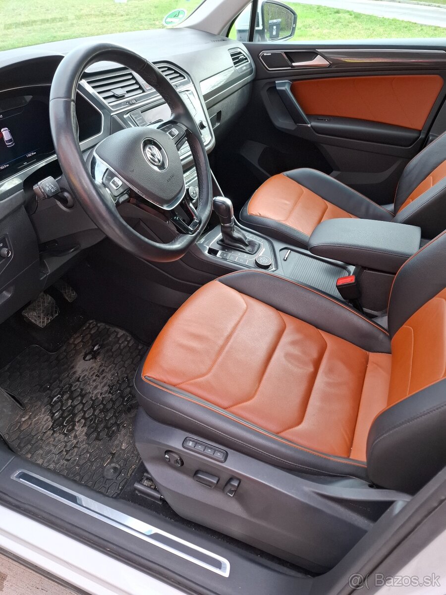 Volkswagen Tiguan 2.0 TSI - 10