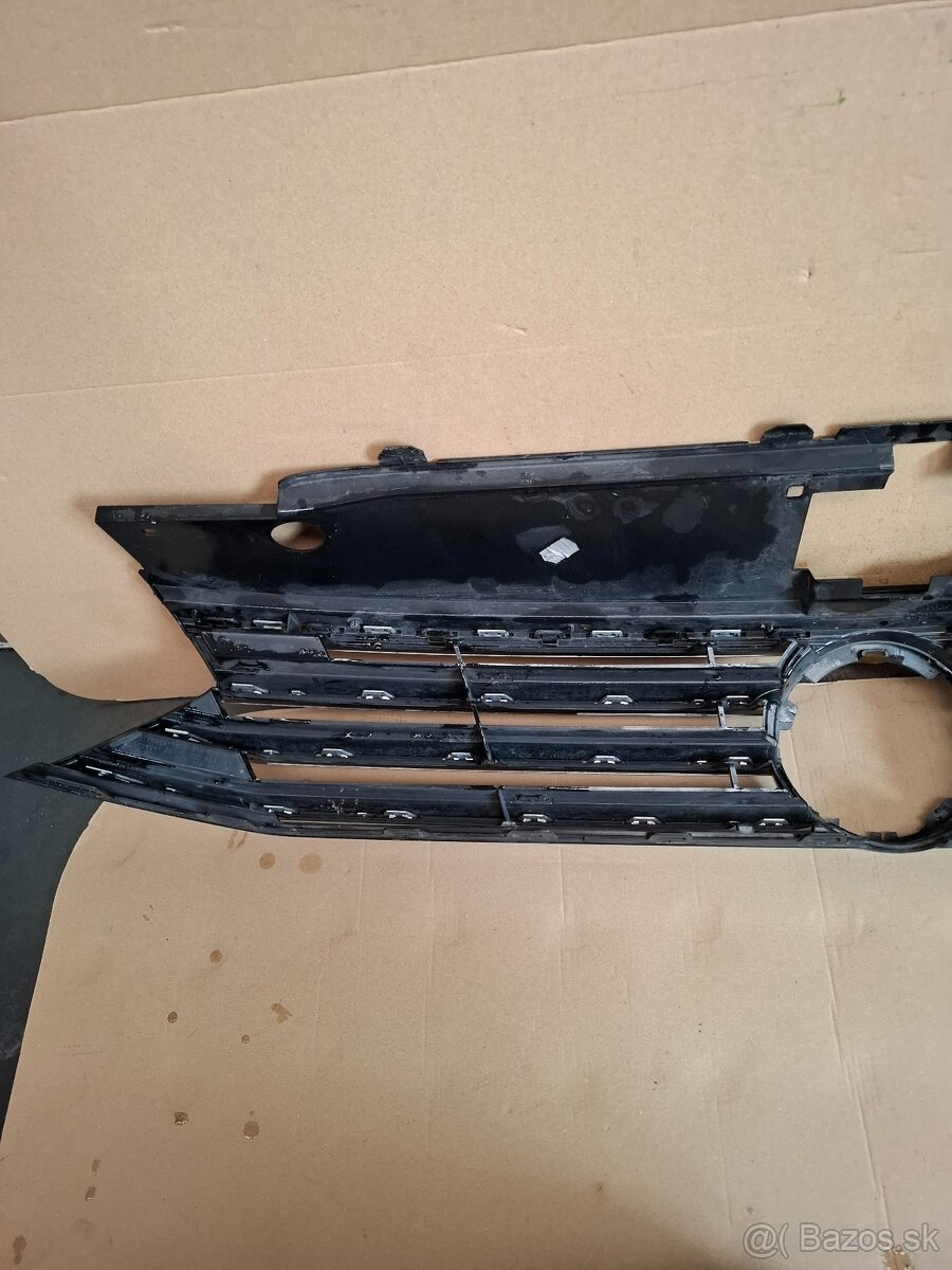 VOLKSWAGEN PASSAT B8 maska - 10