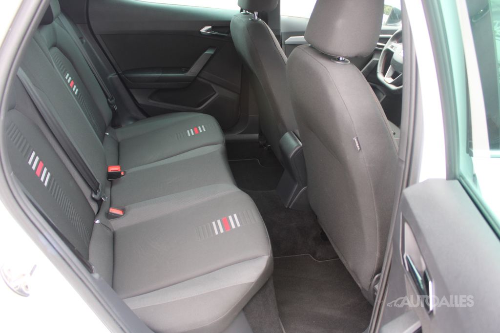 Seat Arona 1,0 TSi 85 kW FR - 10