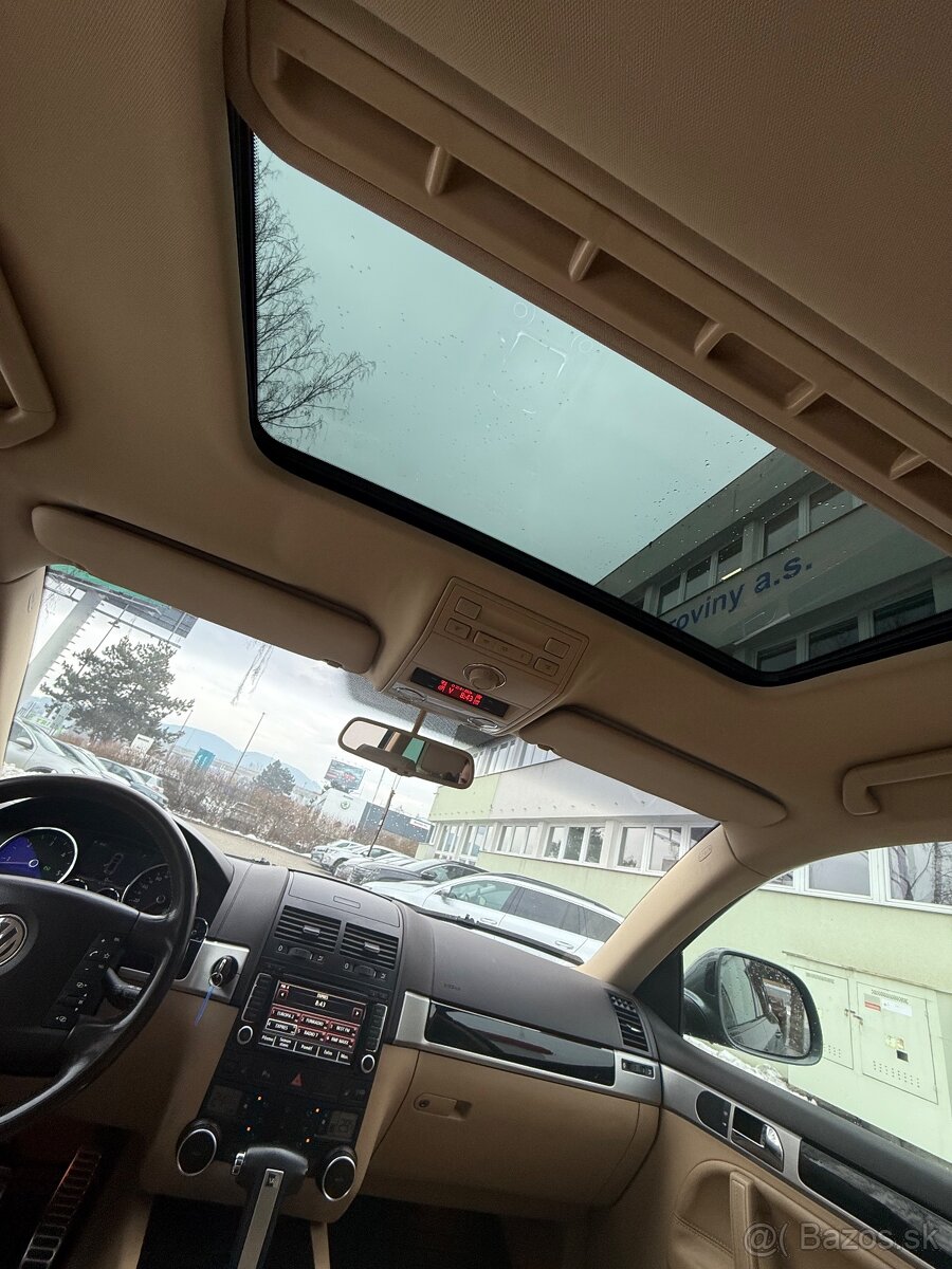 VW Touareg 2008 - 10