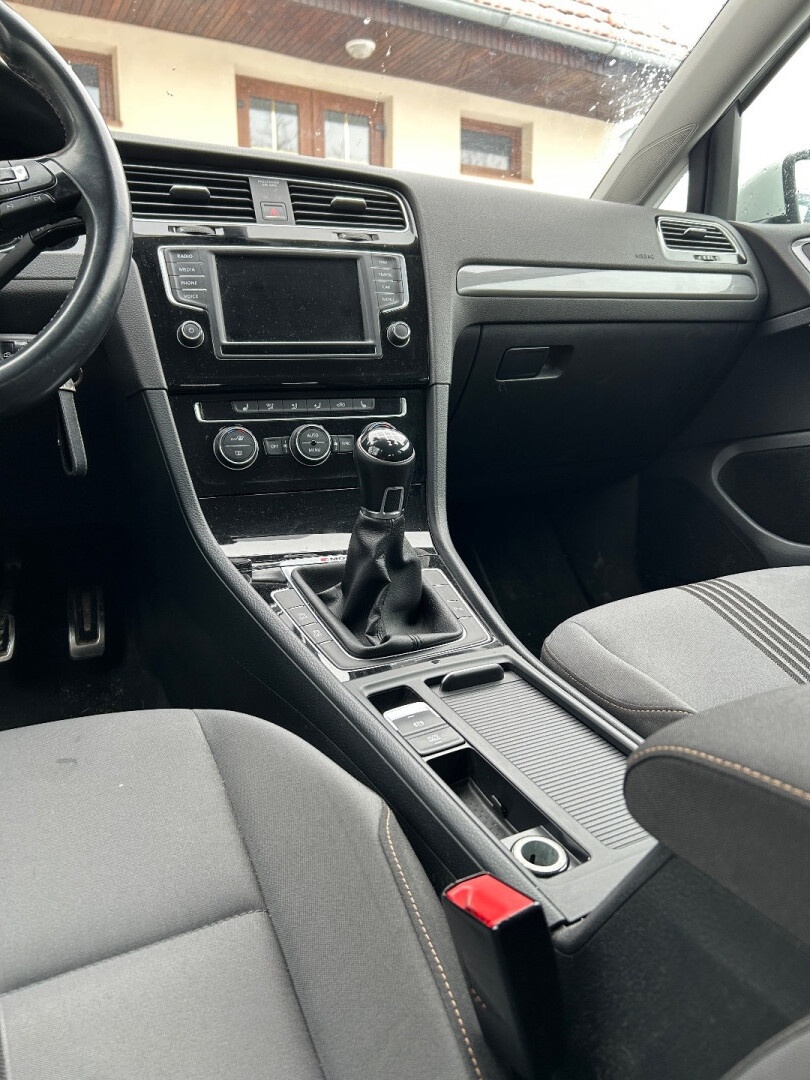 Volkswagen Golf Variant 1.6 TDI 4x4 - 10