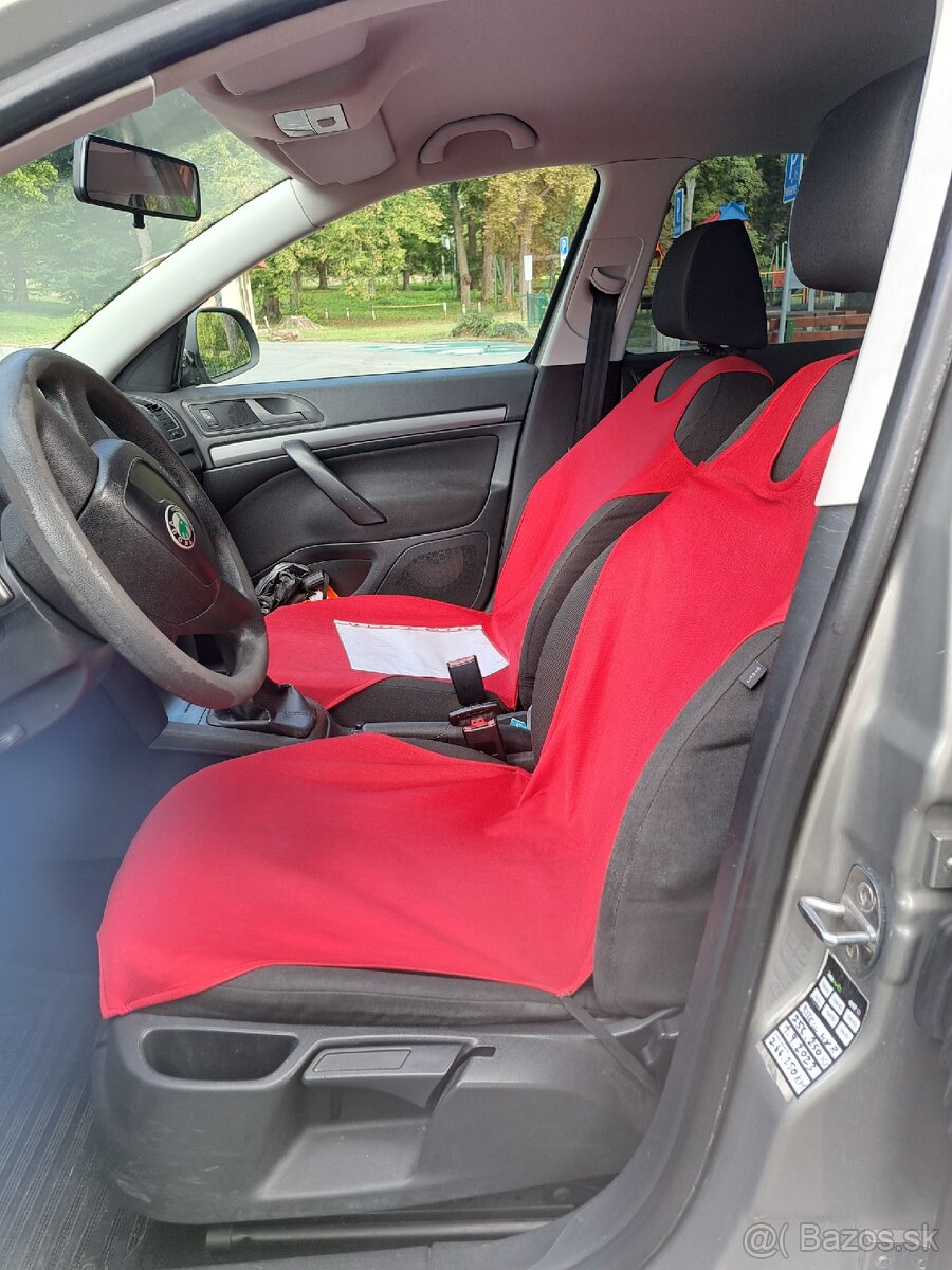 Škoda octavia 1.6 Benzín - 10