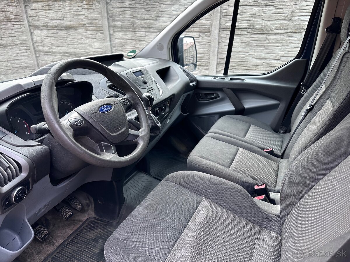 2018 Ford Transit Custom - 10