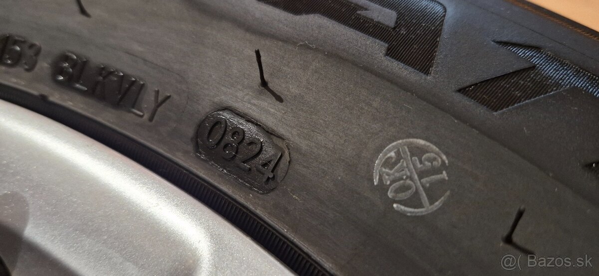 Predám letnú sadu Ford Kuga ,225/65 r17 , 8MM +TPMS - 10