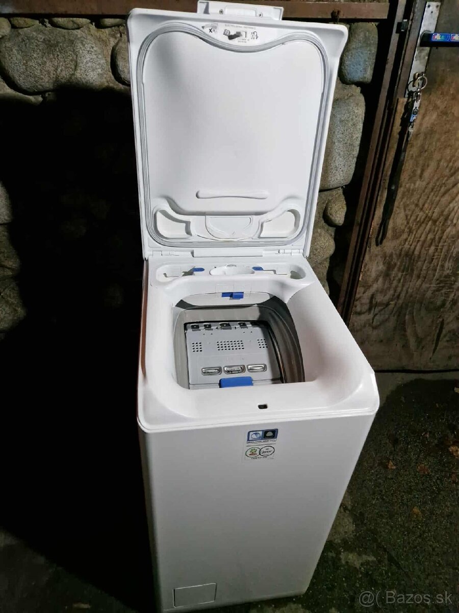 Electrolux.....6 kg....1200 otáčková - 10