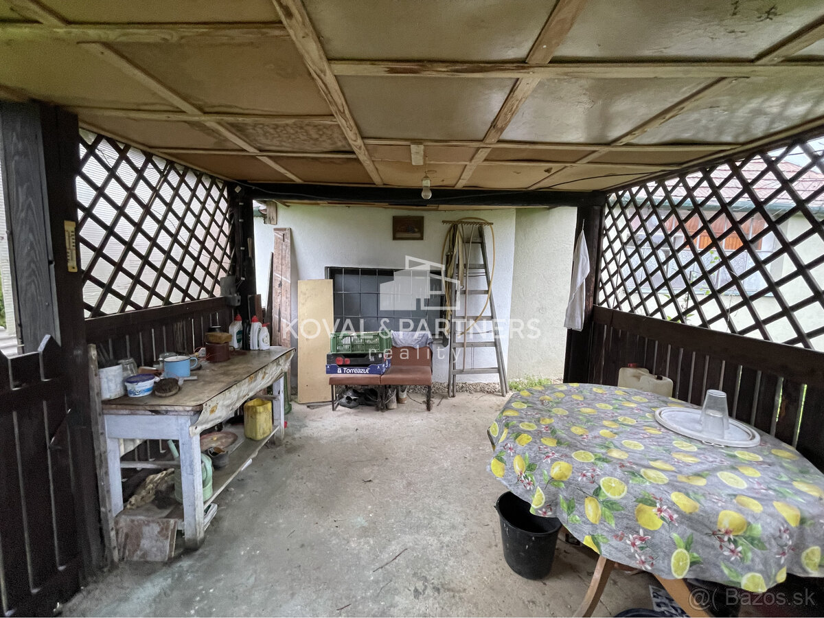 Chatka so záhradou a vinicou - Vráble v časti Horný Dúšnik - 10