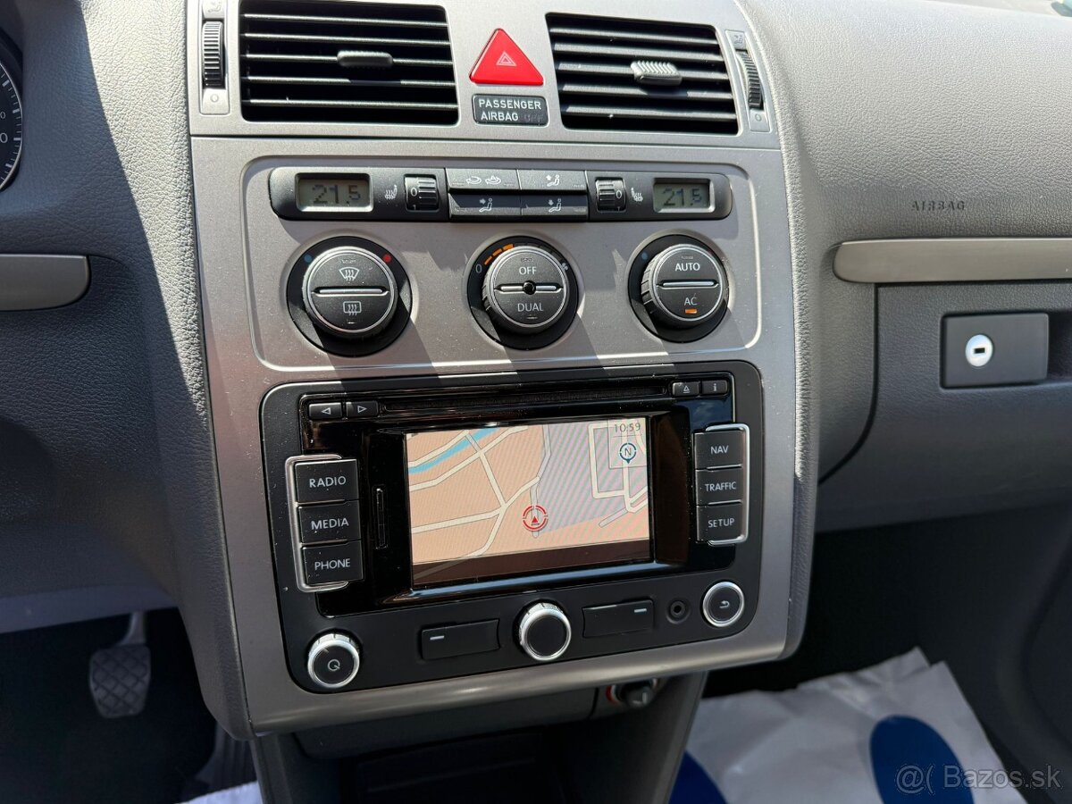 ►VW TOURAN 1,6 MPI FREESTYLE - 75 kW, NAVI, PARK. SENZORY◄ - 10