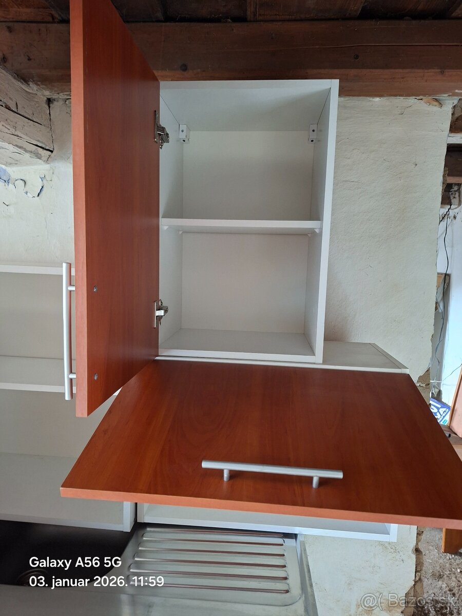 Na predaju kuchynská linka - 10