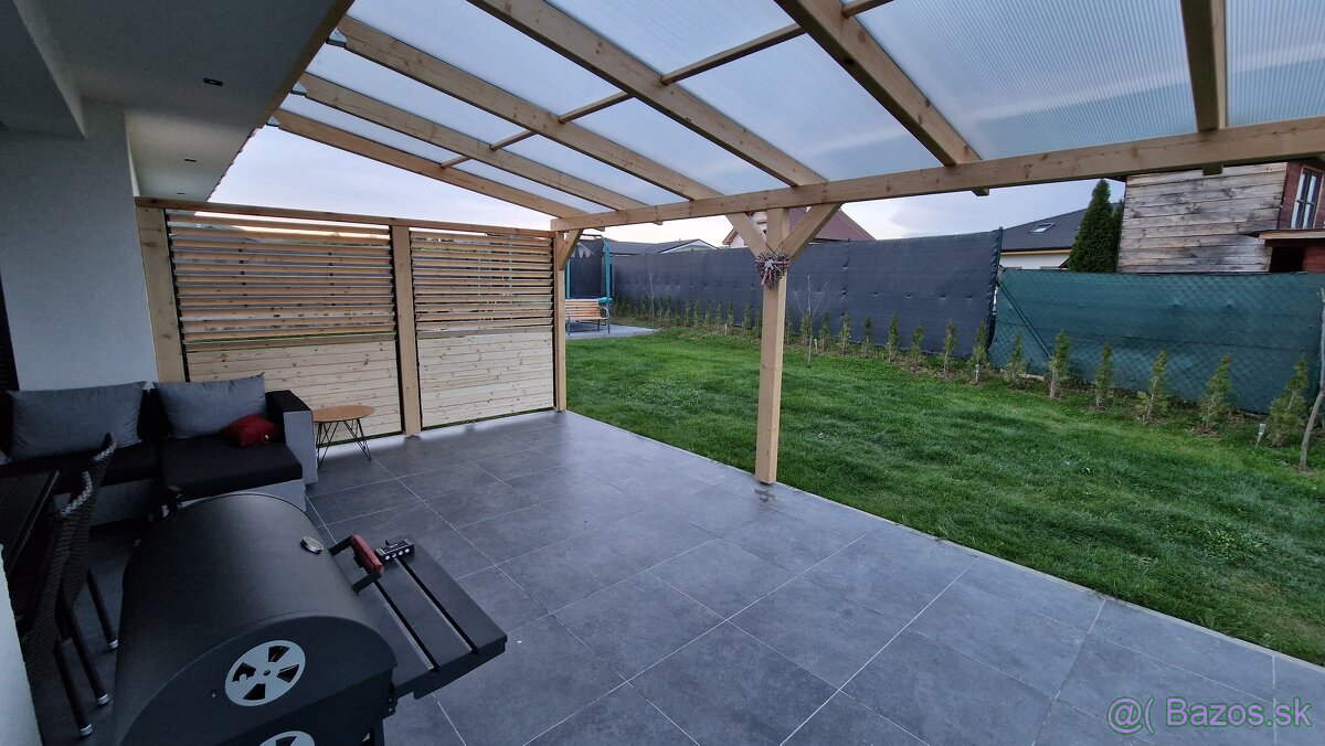 Pristrešok, altánok, pergola - 10