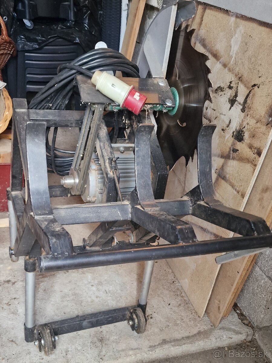 Predám kolískovu pílu na drevo / cirkulár - 10