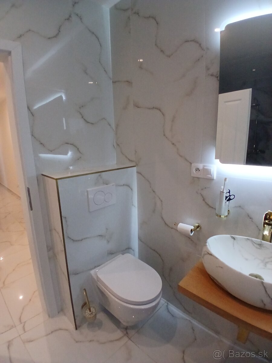 Moderný átriový rodinný dom v Beladiciach – novostavba - 10