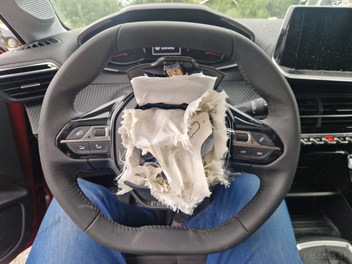 Peugeot 208 1.2 POJAZDNE+_N_E_M_A___ pozastavenu prevadzku - 10