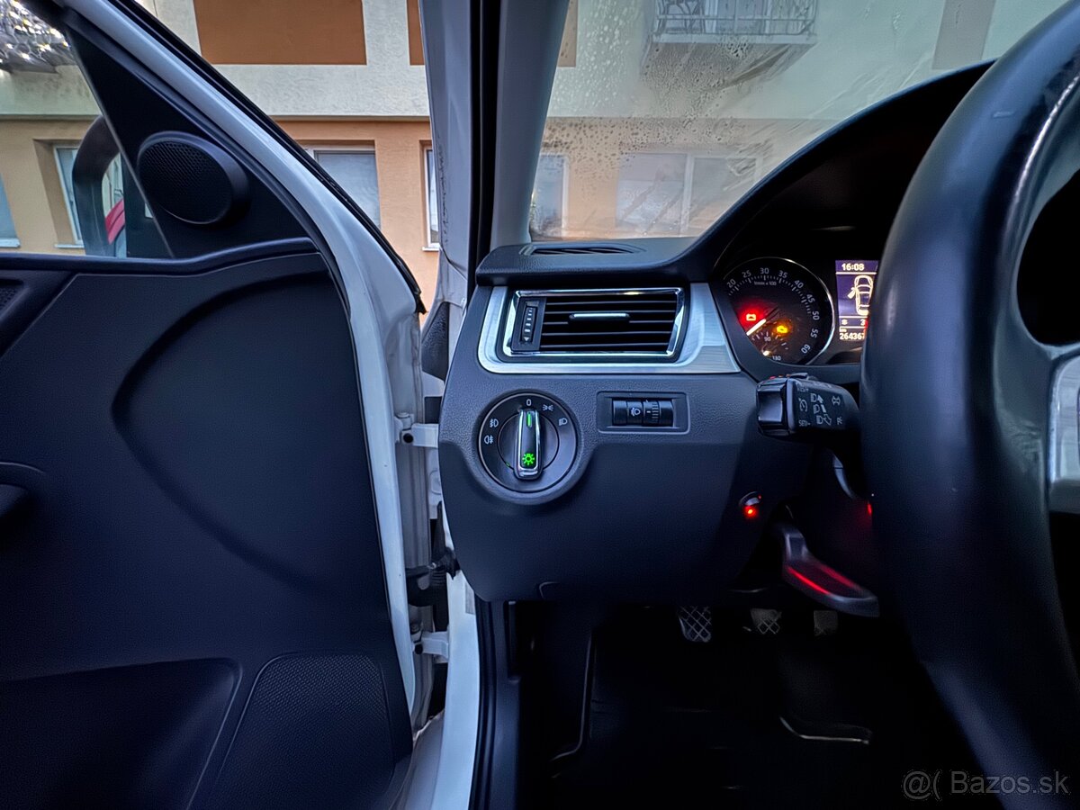 Škoda Rapid 1.6 TDI - 10